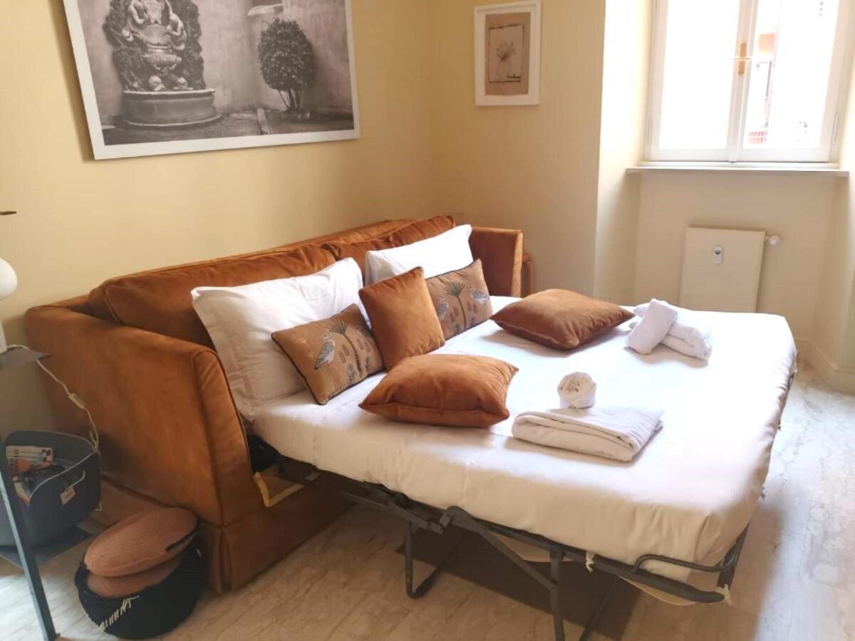 Bernini Stay, Next To Trevi Fountain Рим Екстер'єр фото